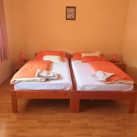 Niki * Tokaj